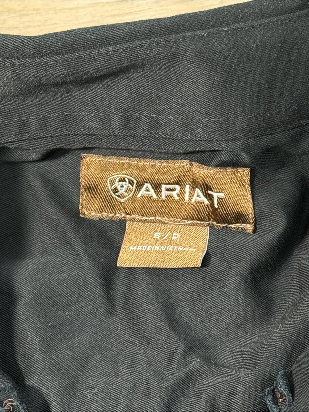 Ariat Boys Long Sleeve Button Up Shirt Size Small Western Cowboy Workwear